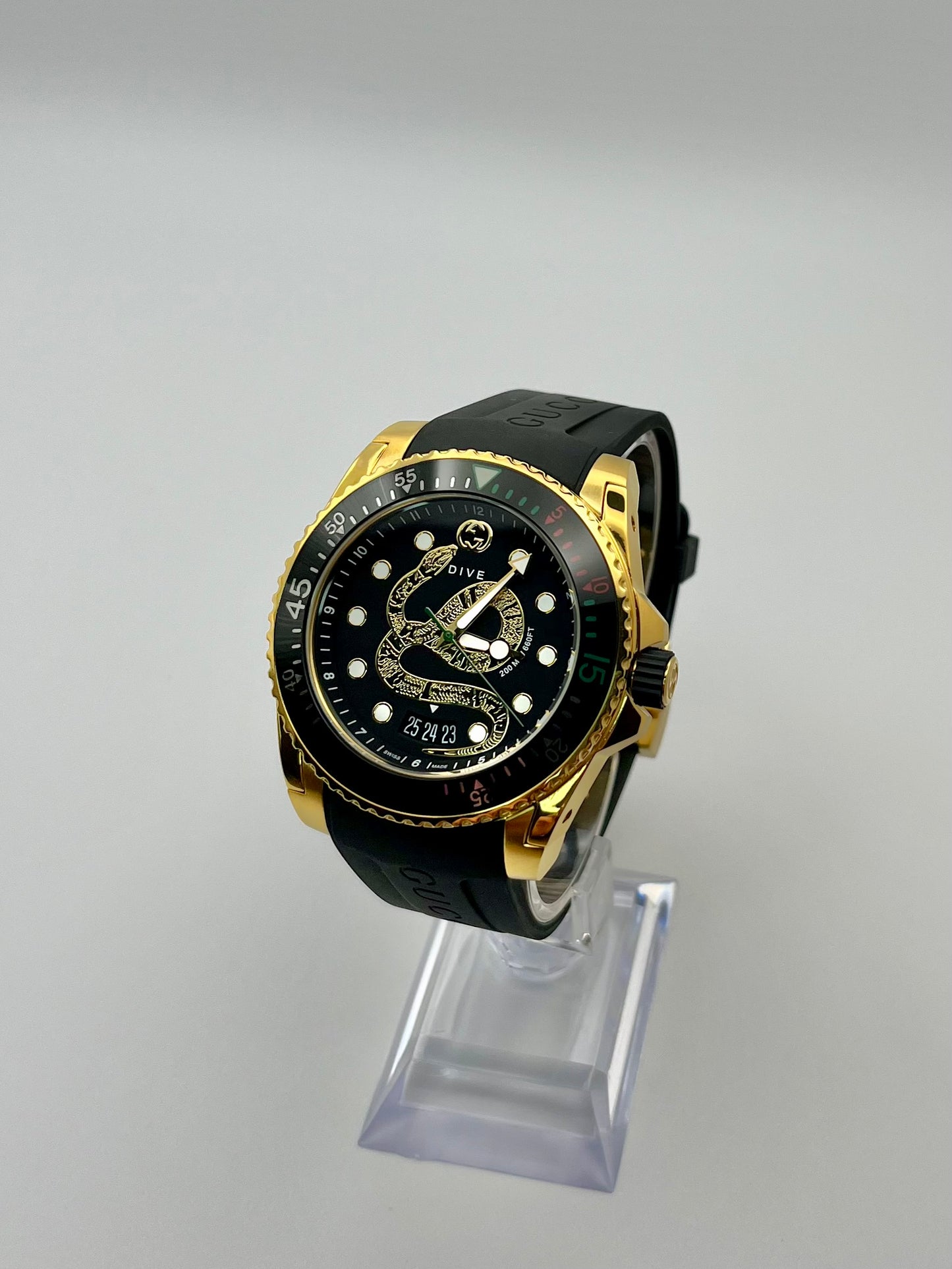 Gucci Dive - Gold